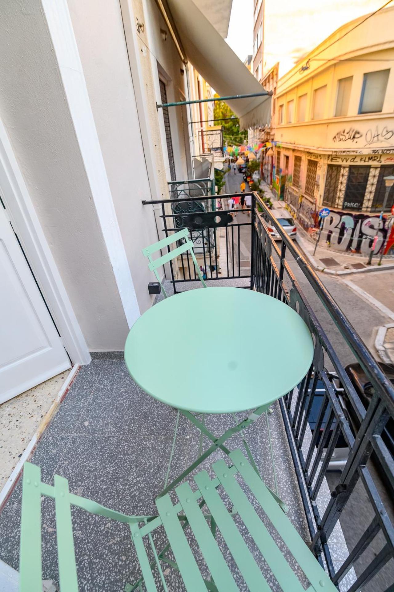 Belle Athenes - Luxury Rooms At Monastiraki Railway Station Exterior foto